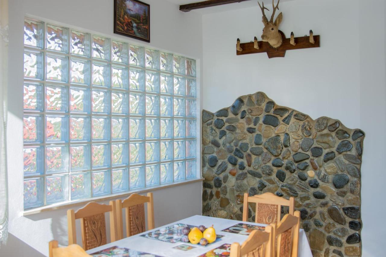 Appartement Casa Diana-Maria à Curtea de Argeş Extérieur photo