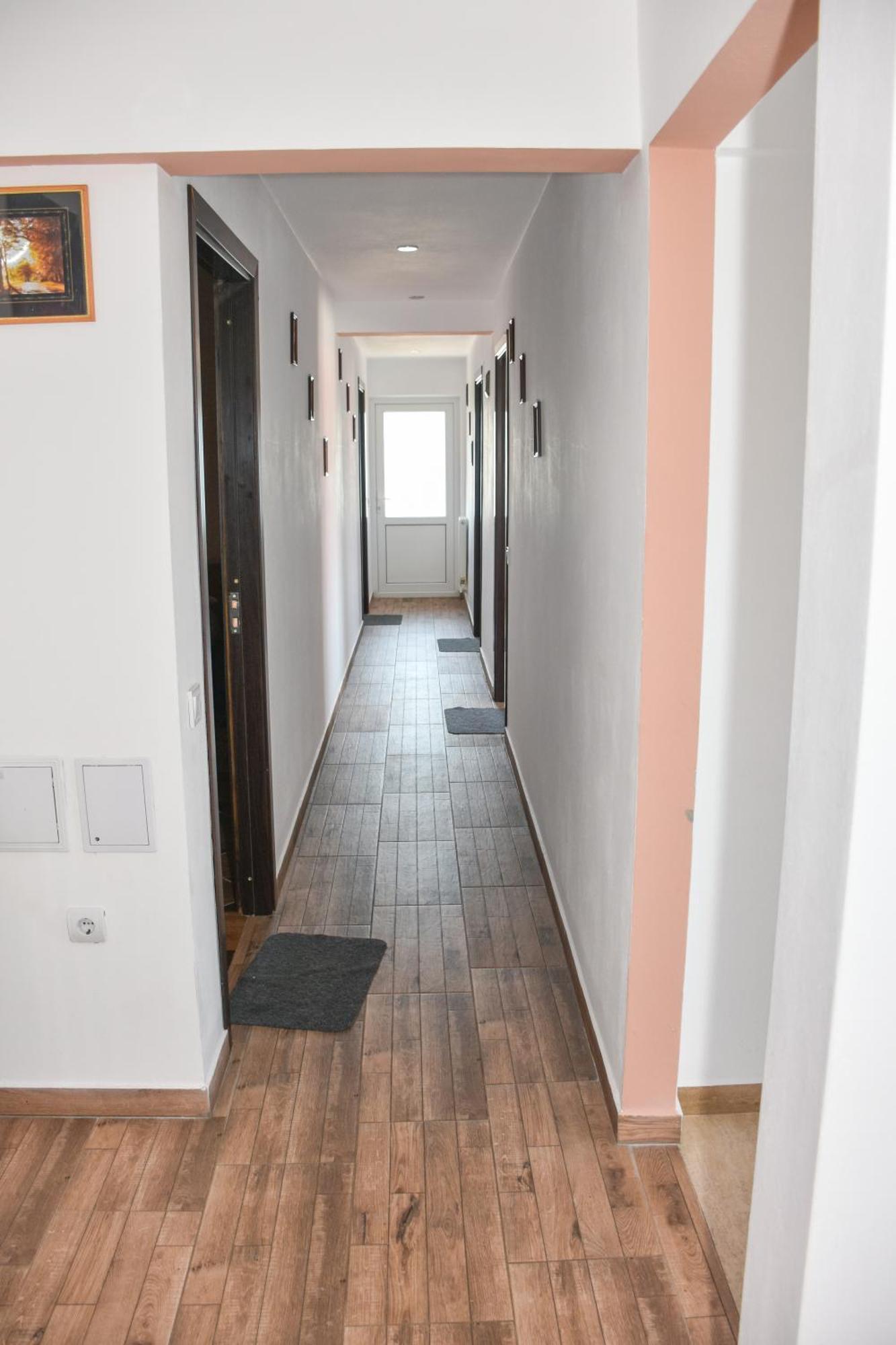 Appartement Casa Diana-Maria à Curtea de Argeş Extérieur photo