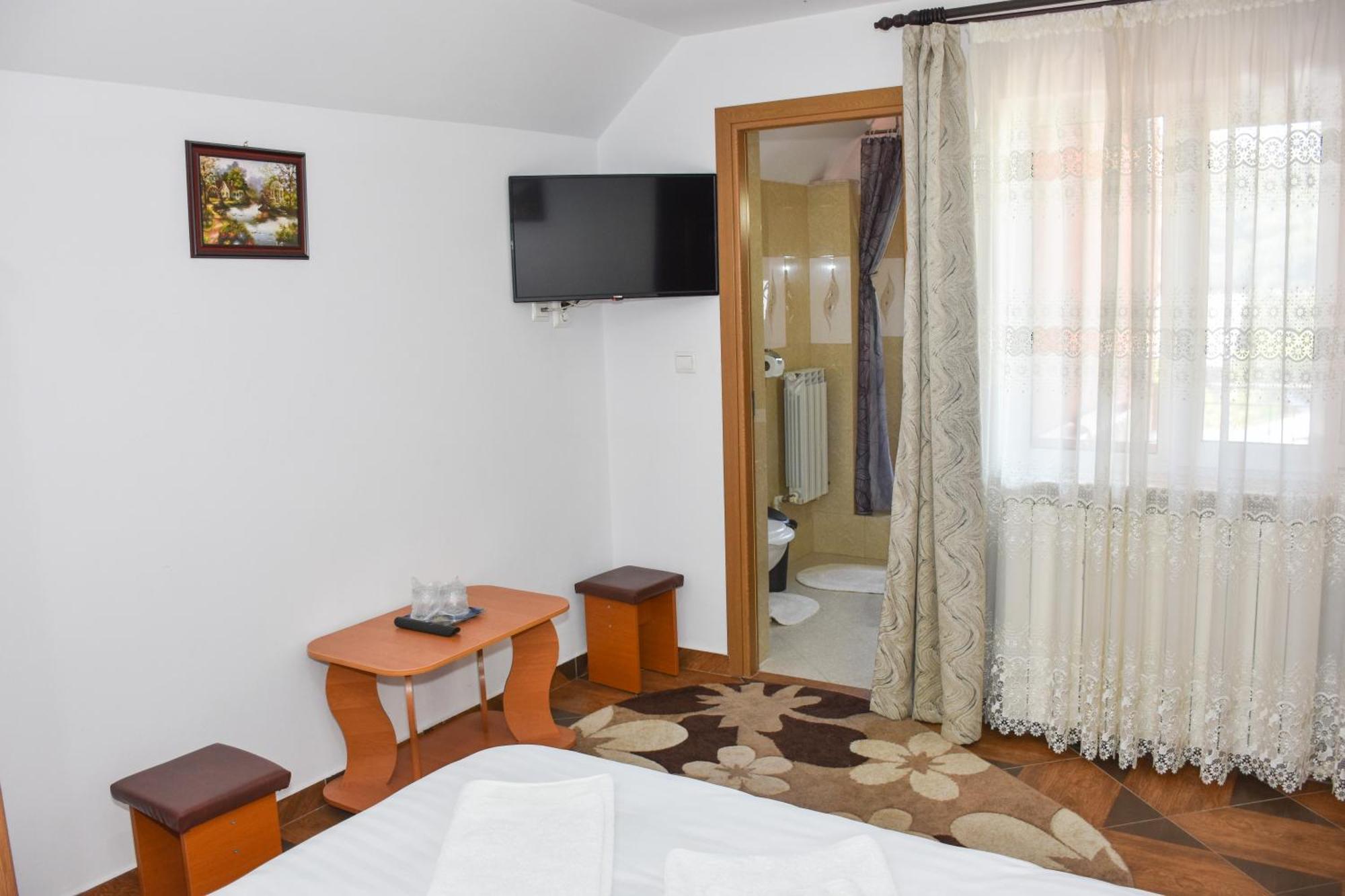 Appartement Casa Diana-Maria à Curtea de Argeş Extérieur photo