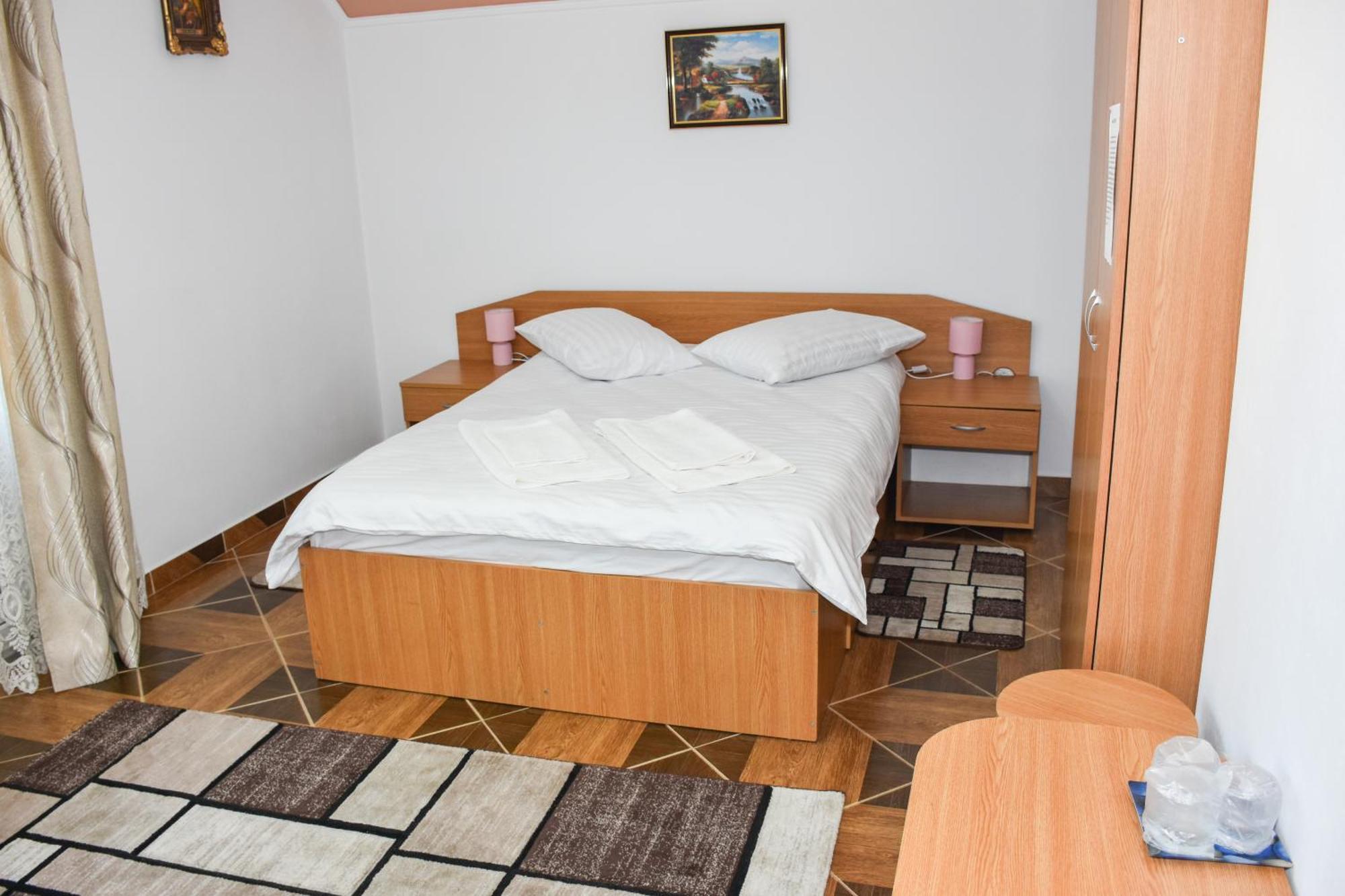 Appartement Casa Diana-Maria à Curtea de Argeş Extérieur photo